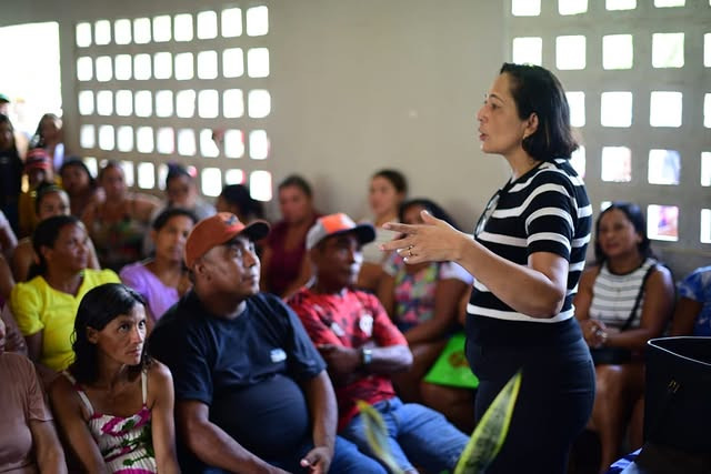 Diálogo e compromisso com a educação!